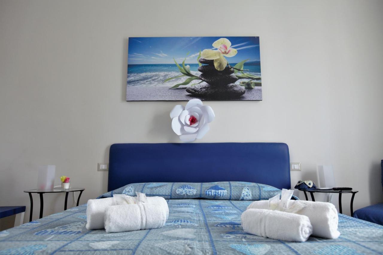 Domus Armenio Bed & Breakfast Naples Exterior photo
