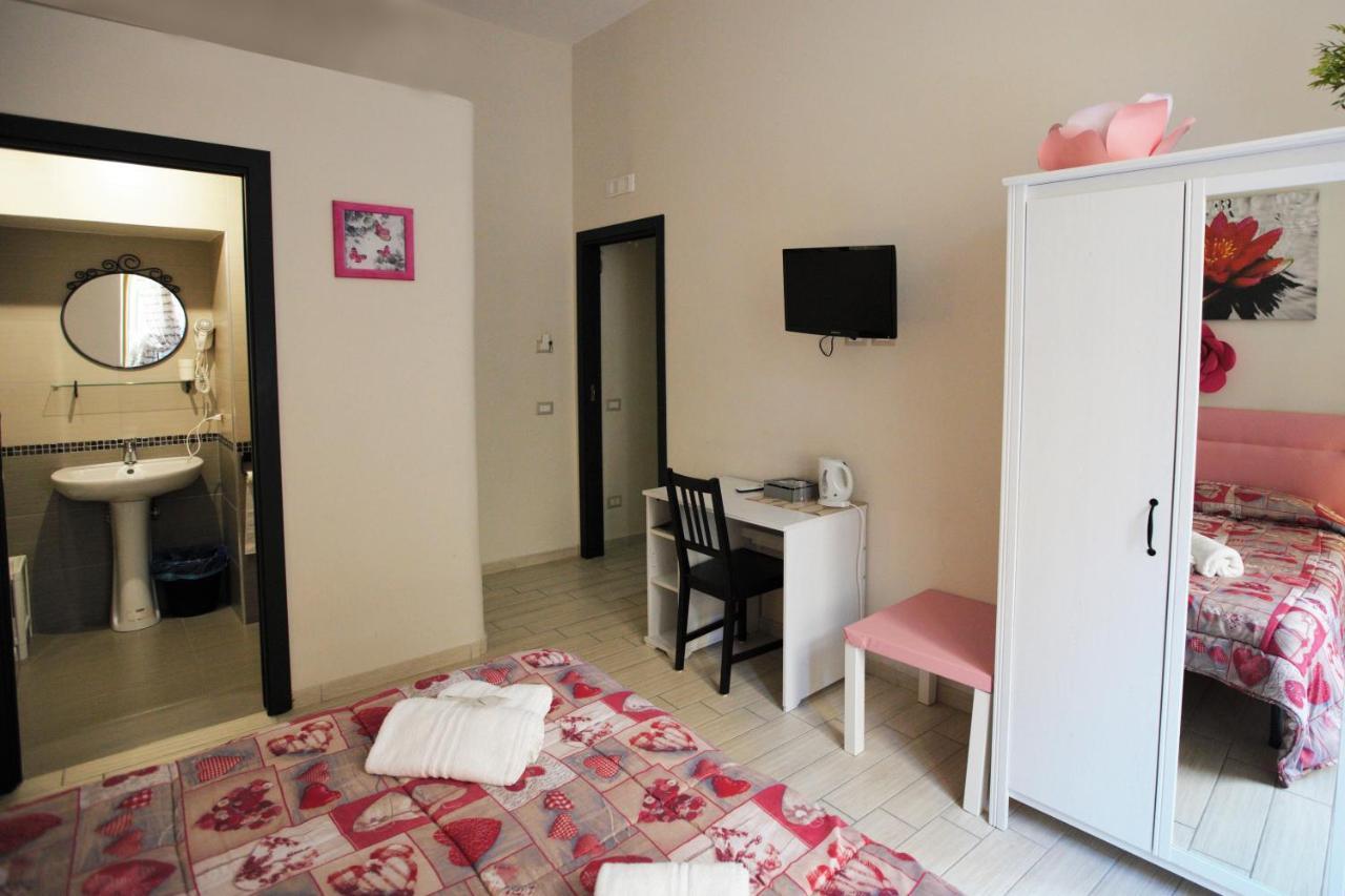 Domus Armenio Bed & Breakfast Naples Exterior photo